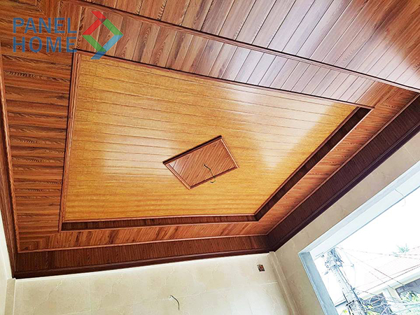 Trần nhựa Nano giả gỗ kiểu xếp mẫu 1
